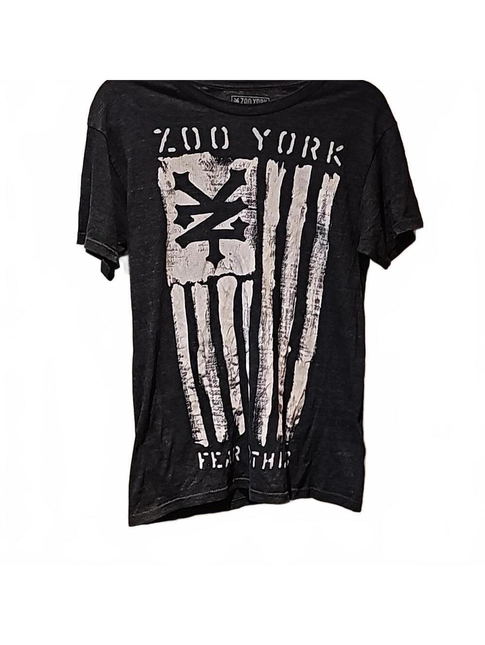 Zoo york fear nothing t shirt size S